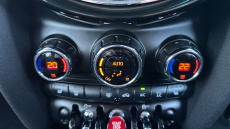 MINI Hatchback 1.5 Cooper Classic 5dr Auto Petrol Hatchback